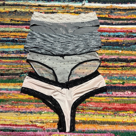 Victoria’s Secret Pink and Gray 4 Piece Panty Bundle Size Small - Picture 1 of 5